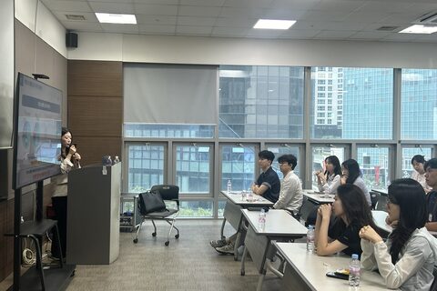 울산 노무사 신정노동법률사무소 장원교 대표 공인노무사 고충상담원 대상 강의 사진
